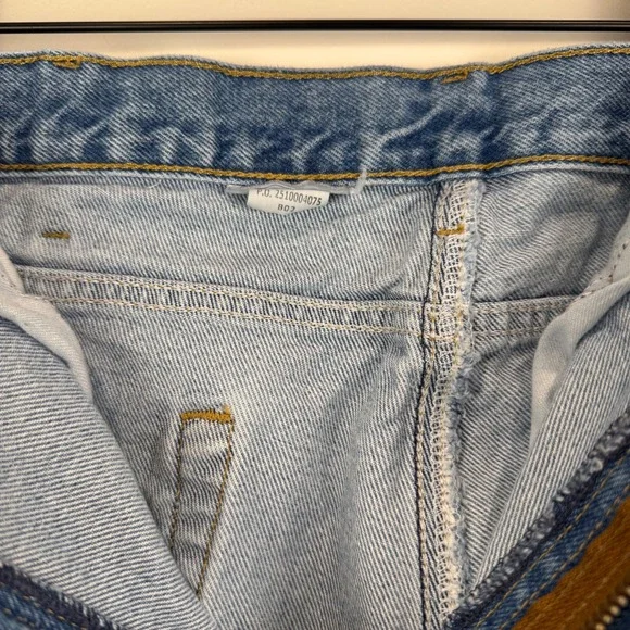 Vintage Carhartt Light Wash Straight Leg Denim Grunge Jeans Size 34x32